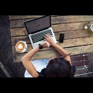 Meet your Posher, Joanne